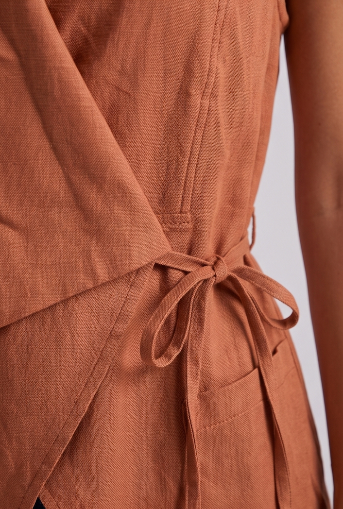 Carlota | Sleeveless Blouse with Side Tie