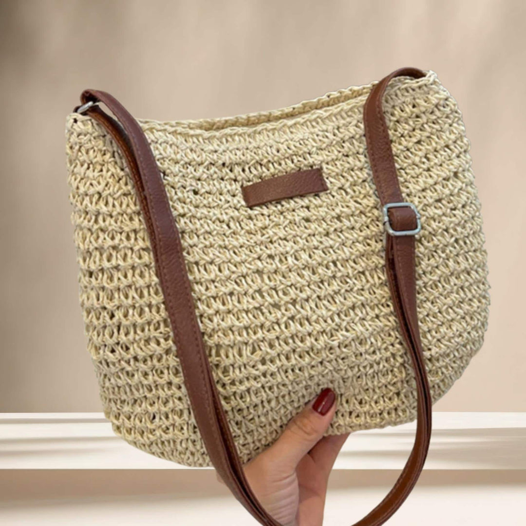 Woven straw crossbody bag | bohemian style.